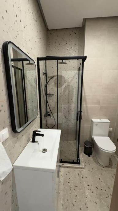 New Center Apartment Near Metro أثينا المظهر الخارجي الصورة
