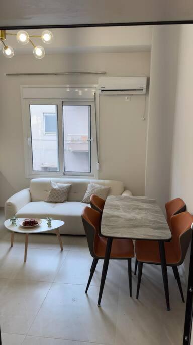 New Center Apartment Near Metro أثينا المظهر الخارجي الصورة