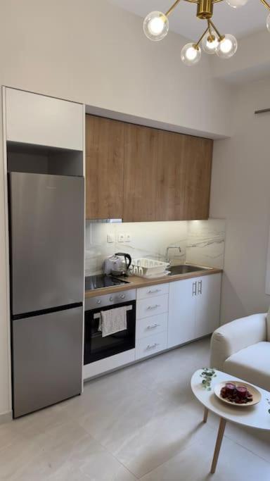 New Center Apartment Near Metro أثينا المظهر الخارجي الصورة