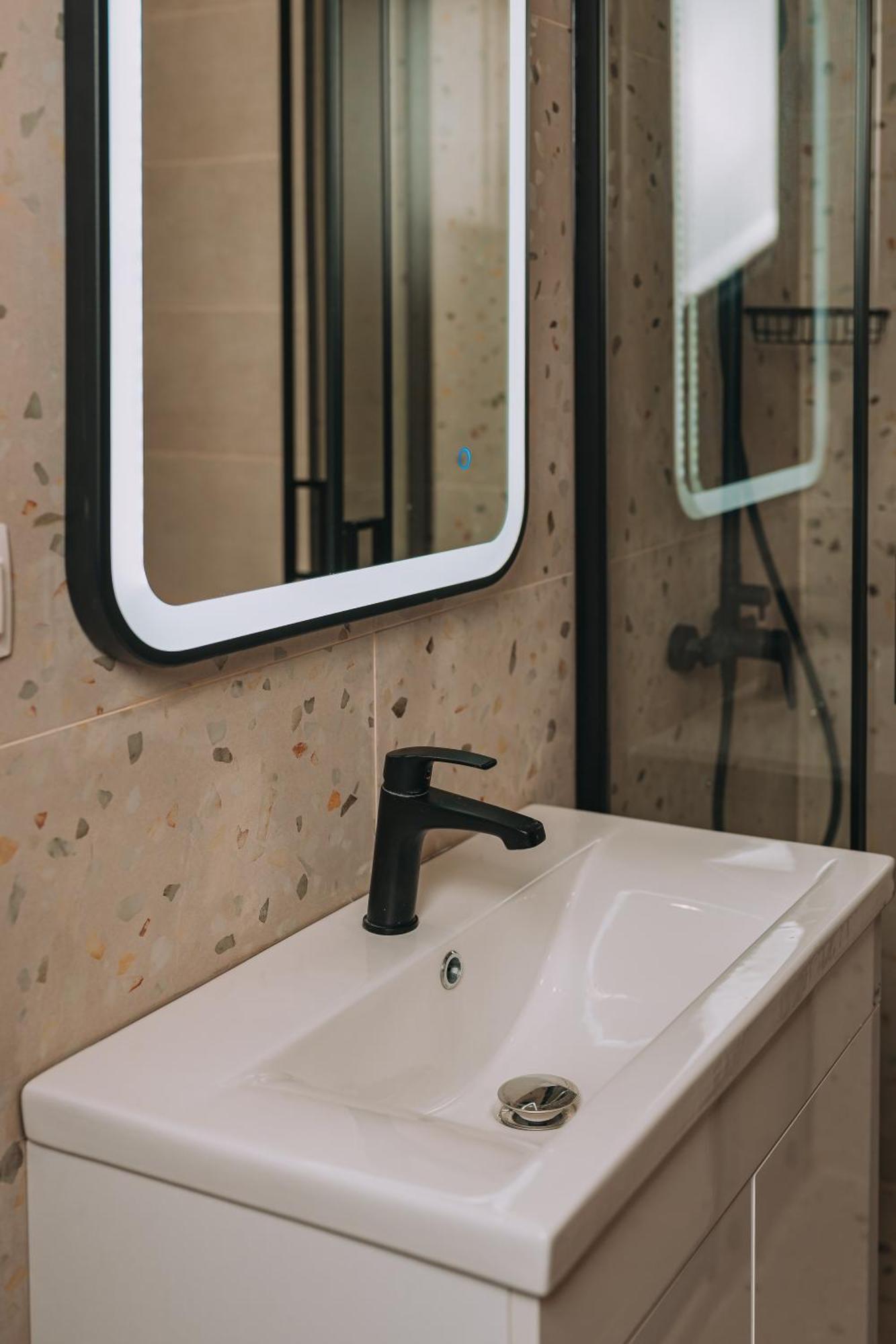 New Center Apartment Near Metro أثينا المظهر الخارجي الصورة
